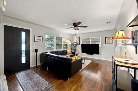 1926 Burlington Avenue, St Petersburg FL - photo 6 of 54