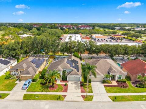 18009 Palm Breeze Drive, Tampa FL - photo 6 of 63