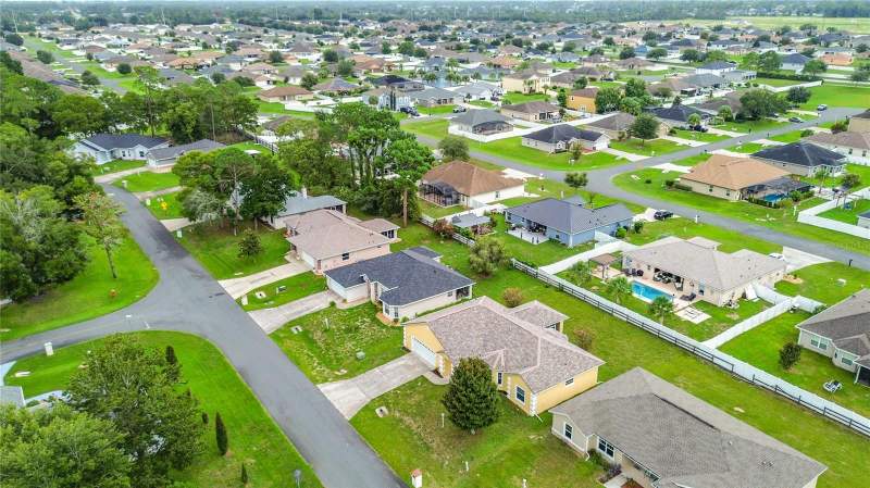 3 bedroom Single Family Residence at 9549 SW 53rd Circle, Hardwood Trls, Ocala — photo 2