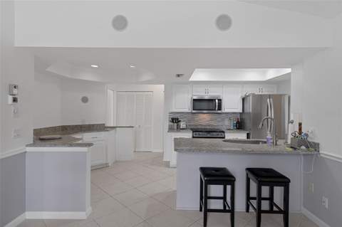 7196 Crown Oaks Drive, Spring Hill FL - photo 17 of 83