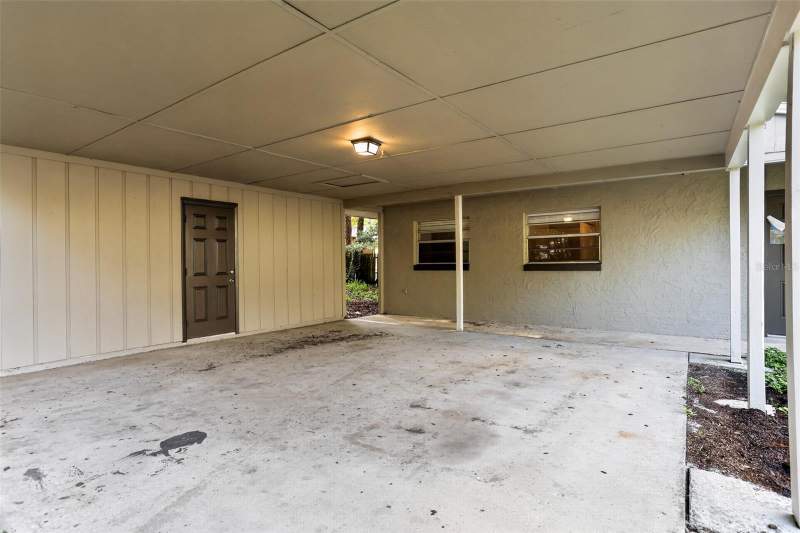 3 bedroom Single Family Residence at 26430 Sleepy Hollow Street, Mount Plymouth, Mount Plymouth — photo 3