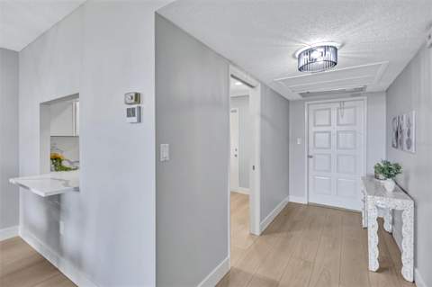 7461 W Country Club Drive #408, Sarasota FL - photo 10 of 73