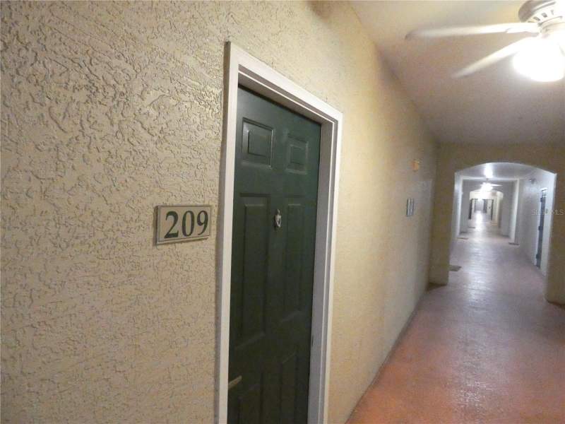 1 bedroom Condominium at 1216 S Missouri Avenue #209, Residence At Renaissance, Clearwater — photo 3