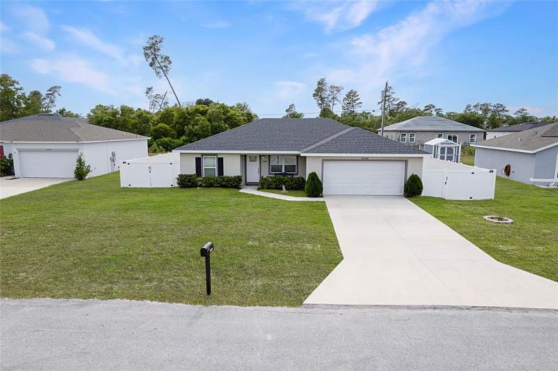 3 bedroom Single Family Residence at 15458 SW 23rd Court Road, Marion Oaks Un 03, Ocala — photo 3