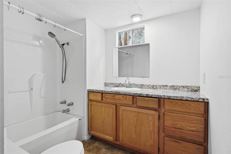 2 bedroom Mobile Home at 13401 Palm Drive, Astatula, Astatula — photo 4