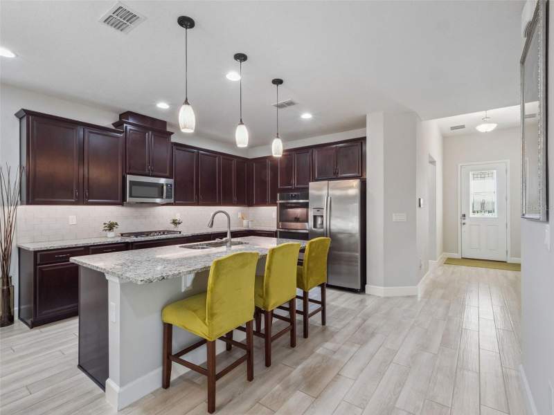 5 bedroom Single Family Residence at 14345 Wabasso Loop, Tilden Place/Winter Garden, Winter Garden — photo 5