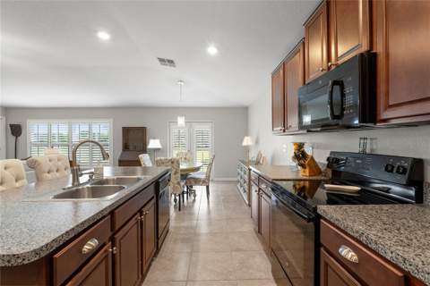 3414 Kearsney Abbey Circle, Dover FL - photo 13 of 43