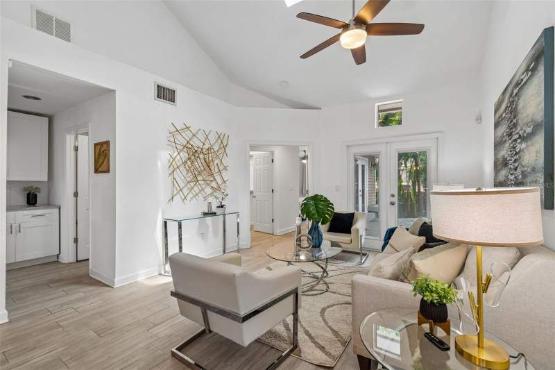 3 bedroom Townhouse at 4418 W North B Street, Townhouses Of North B, Tampa — photo 4