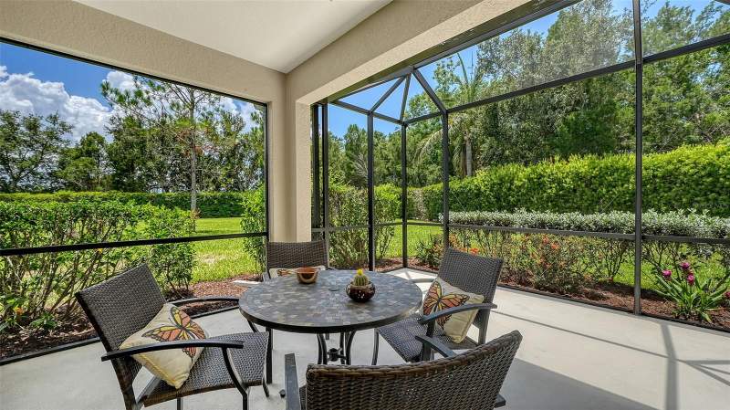 2 bedroom Villa at 4866 Maymont Park Circle, Fairfield, Bradenton — photo 2