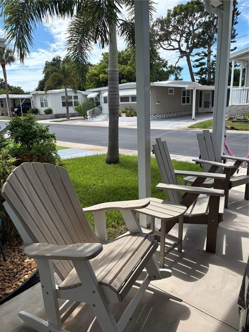 2 bedroom Manufactured Home at 11147 102nd Way #212, Lake Seminole Resort North M/H Unrec, Largo — photo 4