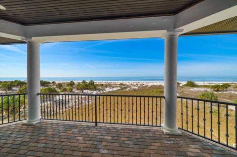1040 Eldorado Avenue, Clearwater Beach FL - photo 22 of 99