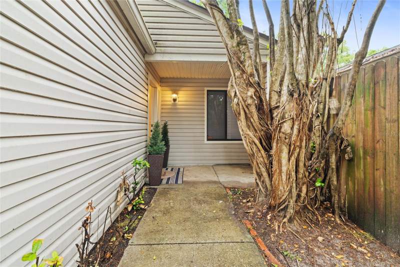3 bedroom Single Family Residence at 335 Kirkcaldy Drive, Highland Village 1, Winter Springs — photo 3