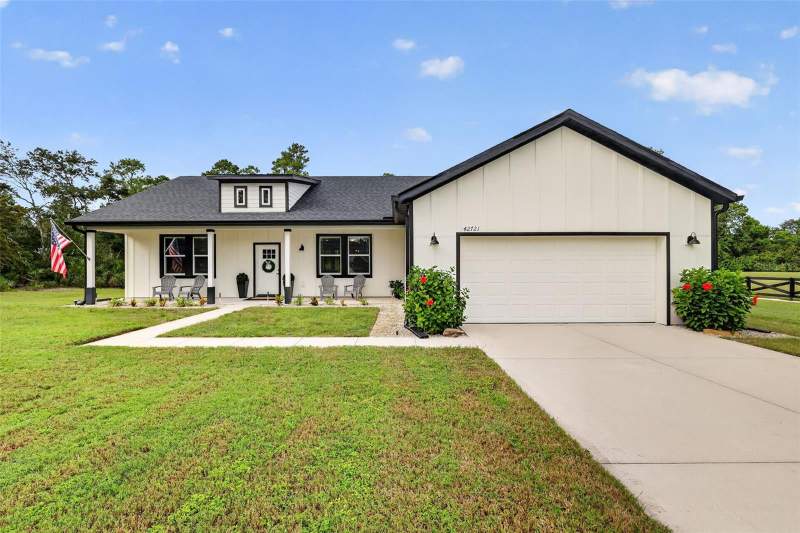 3 bedroom Single Family Residence at 42721 Royal Trails Road, Royal Trails Unit 01, Eustis — photo 2