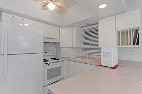 8126 Riverside Drive, Punta Gorda FL - photo 8 of 38