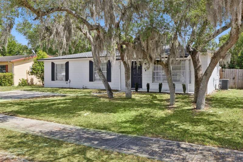 3 bedroom Single Family Residence at 893 KIMBALL DRIVE, TWIN LAKES MANOR ADD 03, OCOEE — photo 2