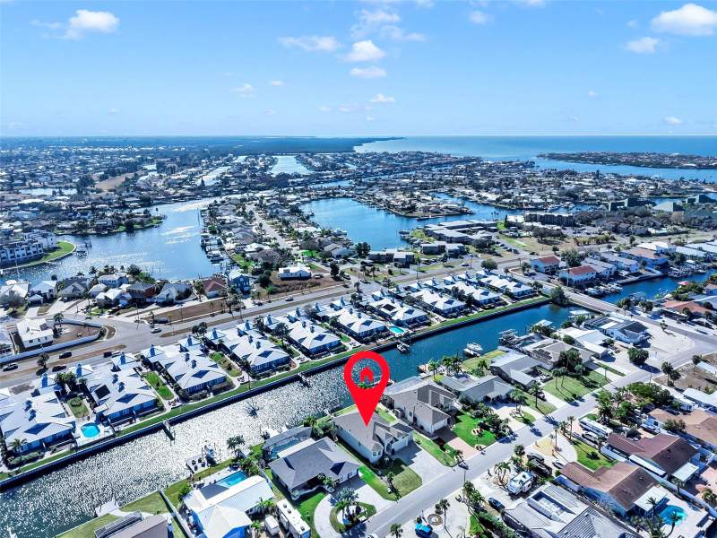 3 bedroom Single Family Residence at 916 Spindle Palm Way, Apollo Beach Unit 08 A Resubdi, Apollo Beach — photo 3