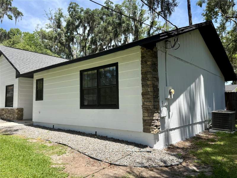 3 bedroom Single Family Residence at 645 SE 21st Place, Belmont Oaks, Ocala — photo 5