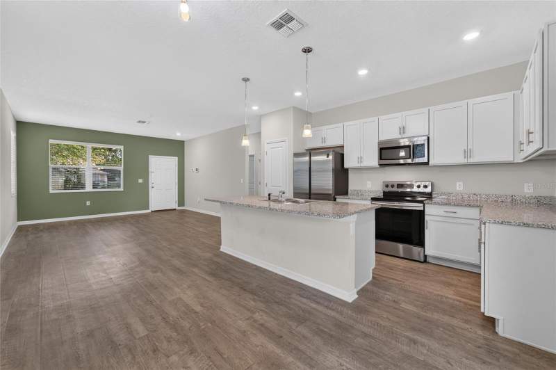 3 bedroom Single Family Residence at 3507 E 10th Avenue, East Bay Add, Tampa — photo 5