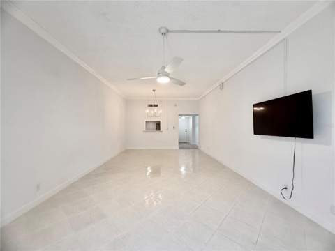 7400 Sun Island Drive #111, South Pasadena FL - photo 13 of 33