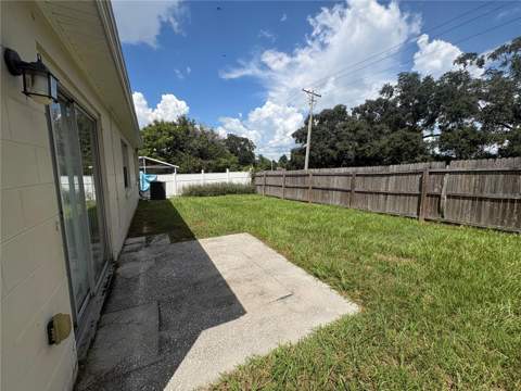 432 Regal Park Drive, Valrico FL - photo 15 of 18
