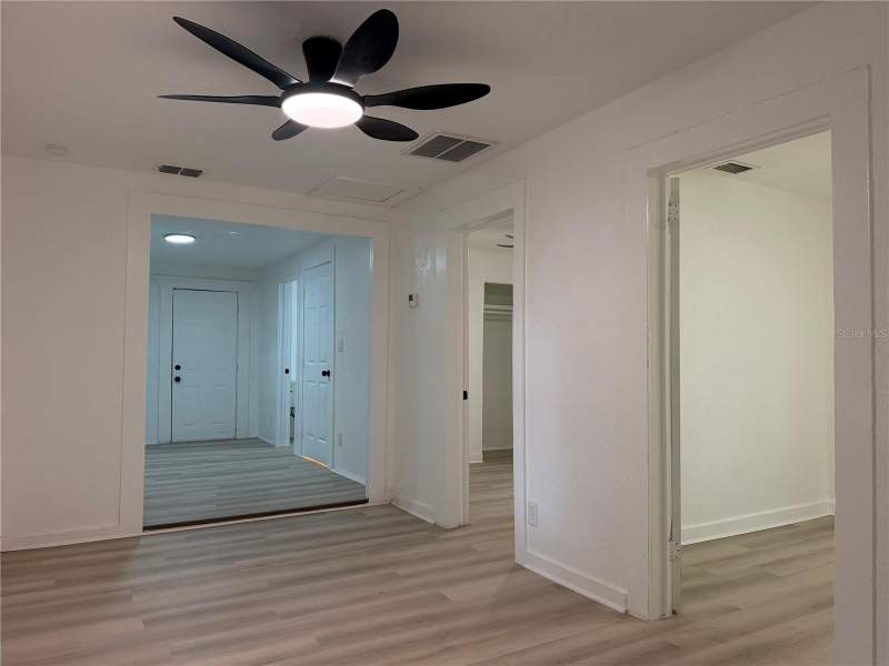 2 bedroom Single Family Residence at 3403 Lindell Avenue, American Sub Corr, Tampa — photo 2