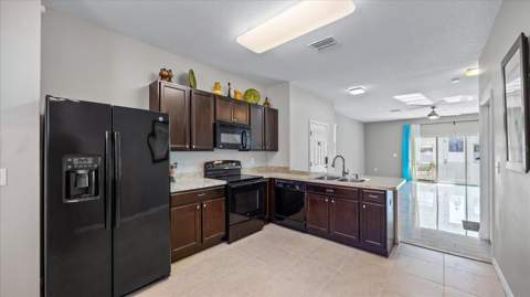 12843 Buffalo Run Drive, Gibsonton FL - photo 11 of 35