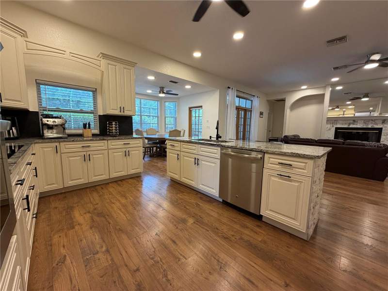5 bedroom Single Family Residence at 2966 Post Rock Court, Cypress Lakes Estates Ph I, Tarpon Springs — photo 4