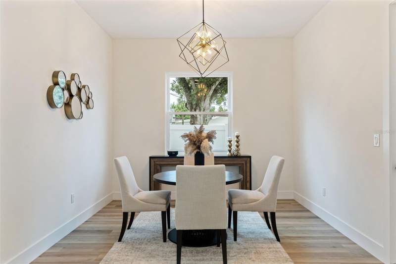 4 bedroom Single Family Residence at 4468 57th Avenue, Highland Groves, St Petersburg — photo 5