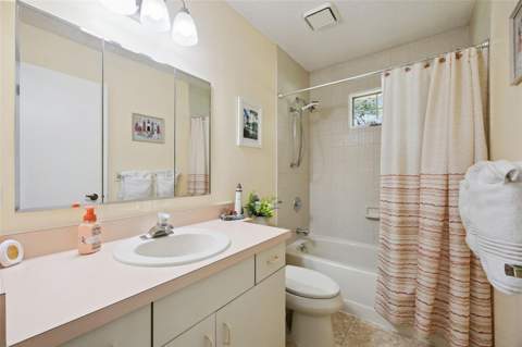 480 Lake Forest Circle, Mount Dora FL - photo 19 of 44