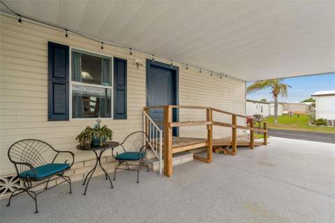 37644 Pinata Avenue, Zephyrhills FL - photo 13 of 79