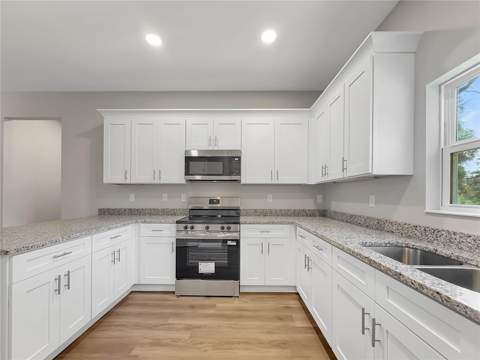 5020 Finders Court, Tampa FL - photo 8 of 23