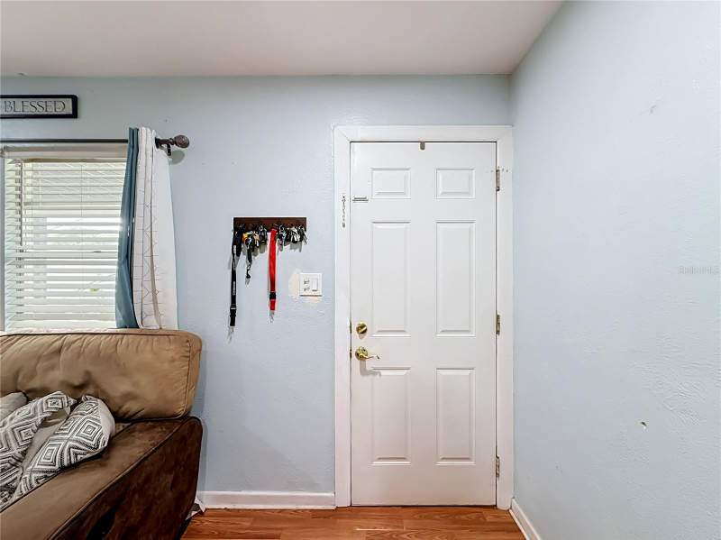 5 bedroom Single Family Residence at 32848 County Road 473, Sunny Dell Park, Leesburg — photo 4