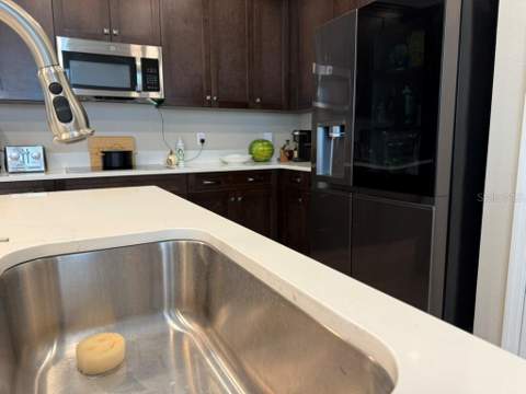 7749 Bronze Oak Drive, Wesley Chapel FL - photo 11 of 38