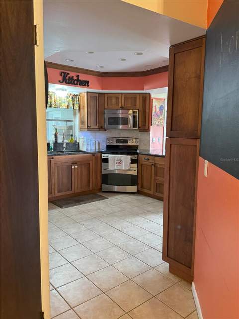 3922 Lake Joyce Drive, Land O Lakes FL - photo 11 of 63