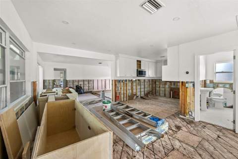 2657 44th Street, Gulfport FL - photo 8 of 48
