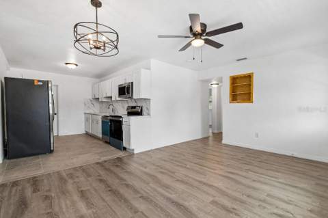 203 Pevetty Drive, Plant City FL - photo 6 of 6