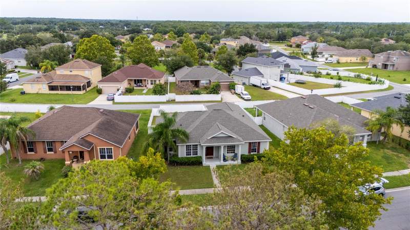 4 bedroom Single Family Residence at 3108 Westbrook Road, Concorde Estates Ph 1B, Kissimmee — photo 4
