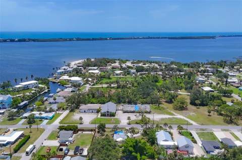275 S Mango Street, Englewood FL - photo 13 of 22