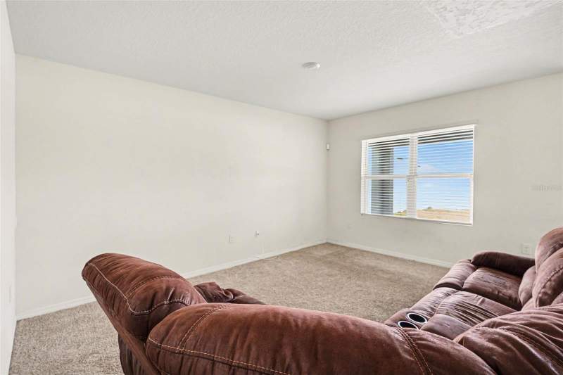 3 bedroom Single Family Residence at 693 Squires Grove Drive, Squires Grove Ph 2, Winter Haven — photo 4