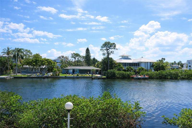 2 bedroom Single Family Residence at 303 Lagoon Drive, Ozona Shores 3rd Add, Palm Harbor — photo 5