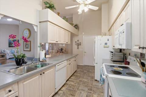 8012 Willow Brook Drive, Spring Hill FL - photo 11 of 43