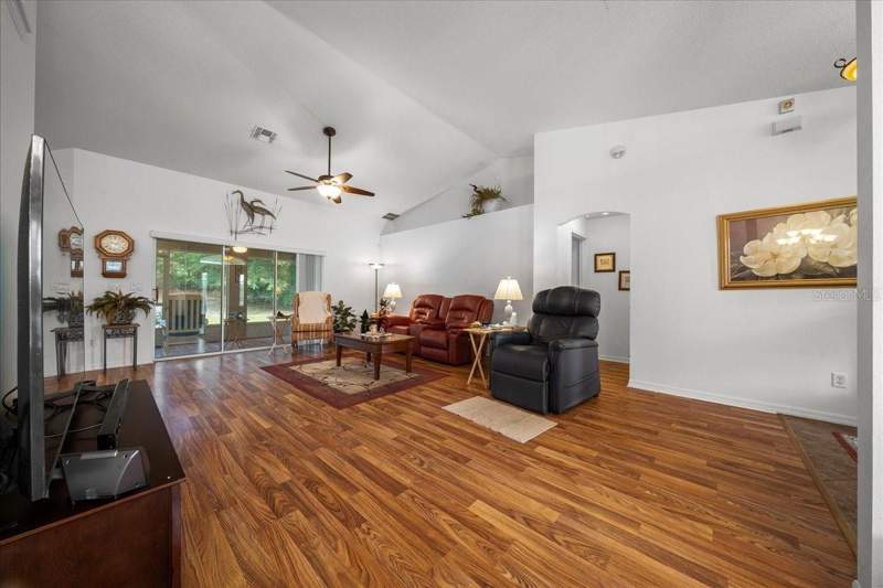 3 bedroom Single Family Residence at 4505 SW 108th Place, Ocala Waterway Estate, Ocala — photo 2