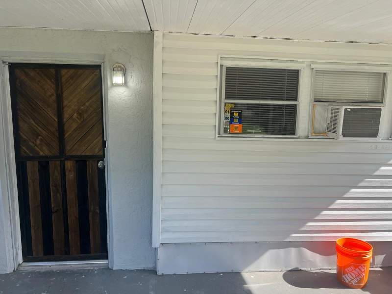 2 bedroom Mobile Home at 20456 SE 140th Street, Big Scrub Campsites, Umatilla — photo 5