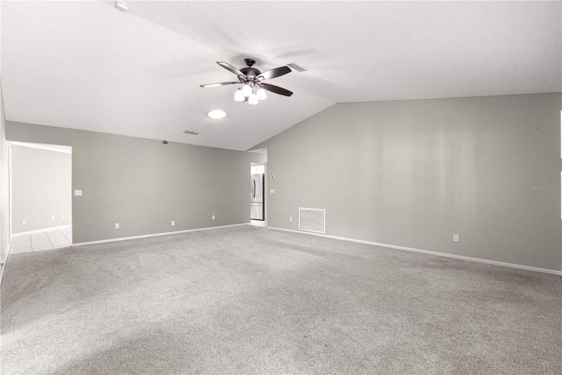 2 bedroom Single Family Residence at 9878 SW 97th Lane, On Top Of The World, Ocala — photo 4
