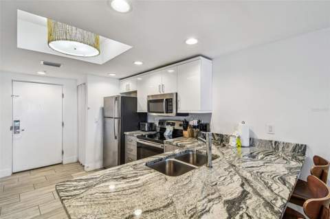 10116 Gulf Boulevard #502W, Treasure Island FL - photo 13 of 67