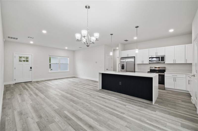 4 bedroom Single Family Residence at 16497 SW 31st Terrace, Marion Oaks Un 04, Ocala — photo 5