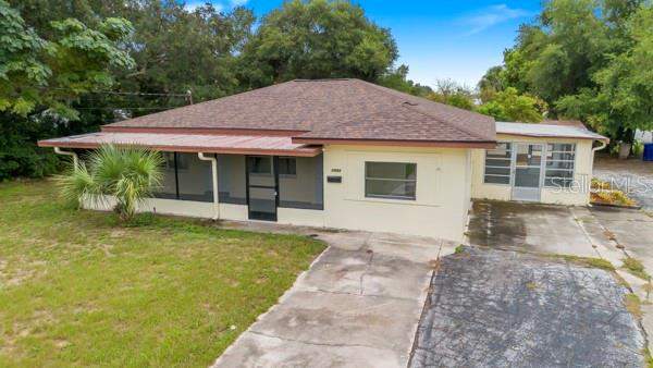 4 bedroom Single Family Residence at 1404 E Alfred Street, Tavares, Lake Dora Estates, Tavares — photo 2