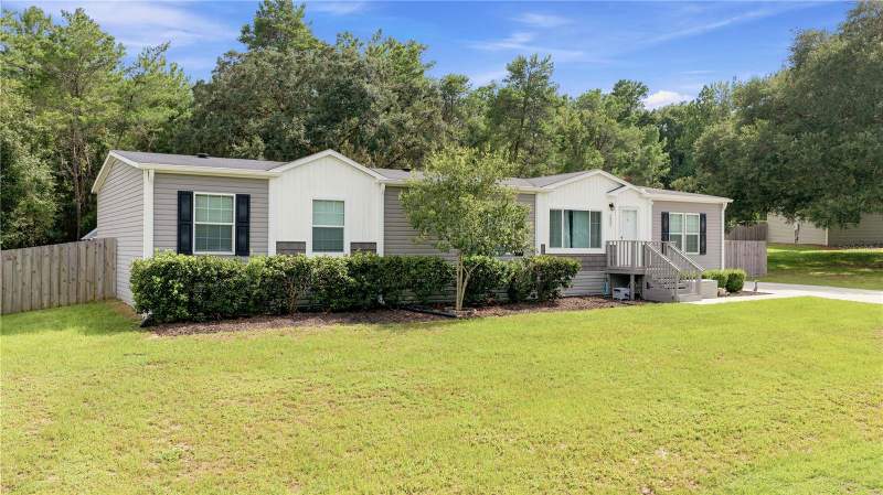 5 bedroom Manufactured Home at 122 SE 70th Circle, Lexington Estate, Ocala — photo 2
