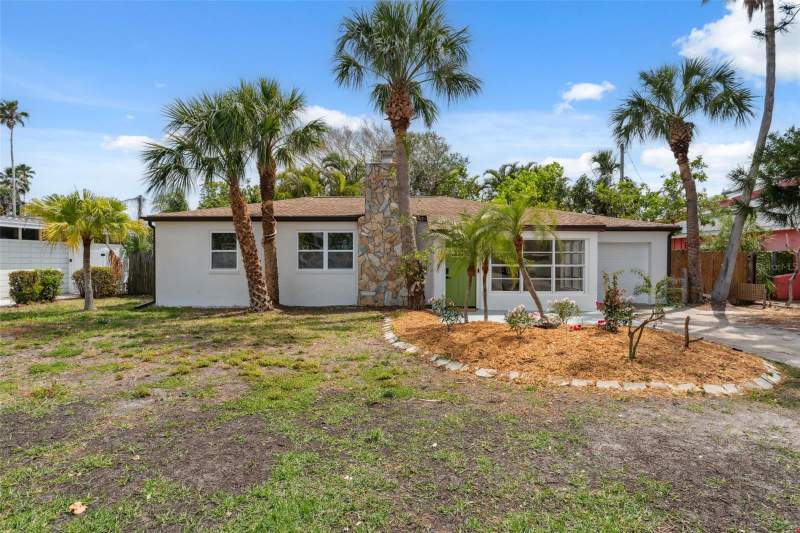2 bedroom Single Family Residence at 108 5th Street, Belleair Beach, Belleair Beach — photo 3
