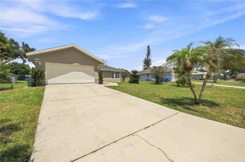 3 bedroom Single Family Residence at 931 Oxford Way, North Pointe Ph 02, Lake Wales — photo 3